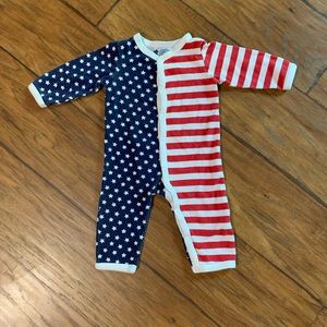Gender neutral baby American Flag outfit!